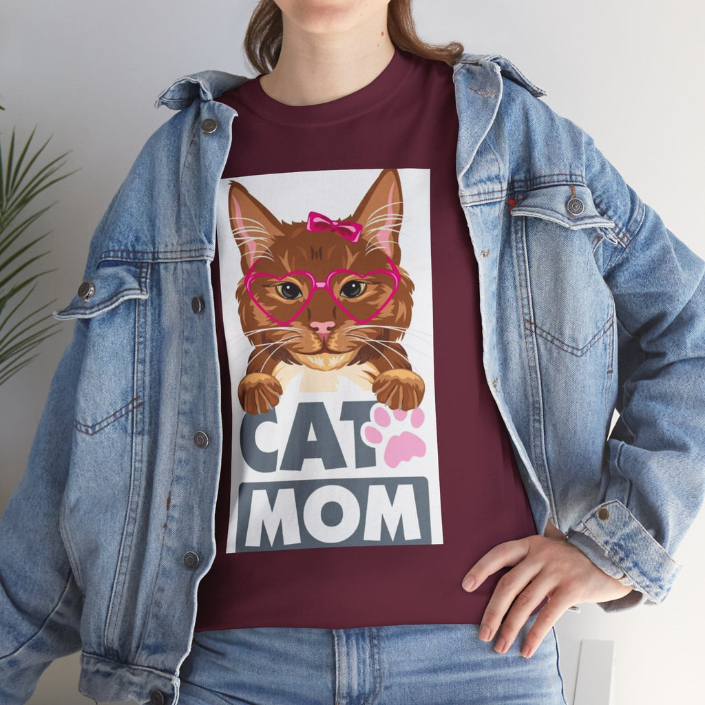 Cat Mom T-Shirt — Cute Cat Face Graphic Tee with "CAT MOM" Paw Print