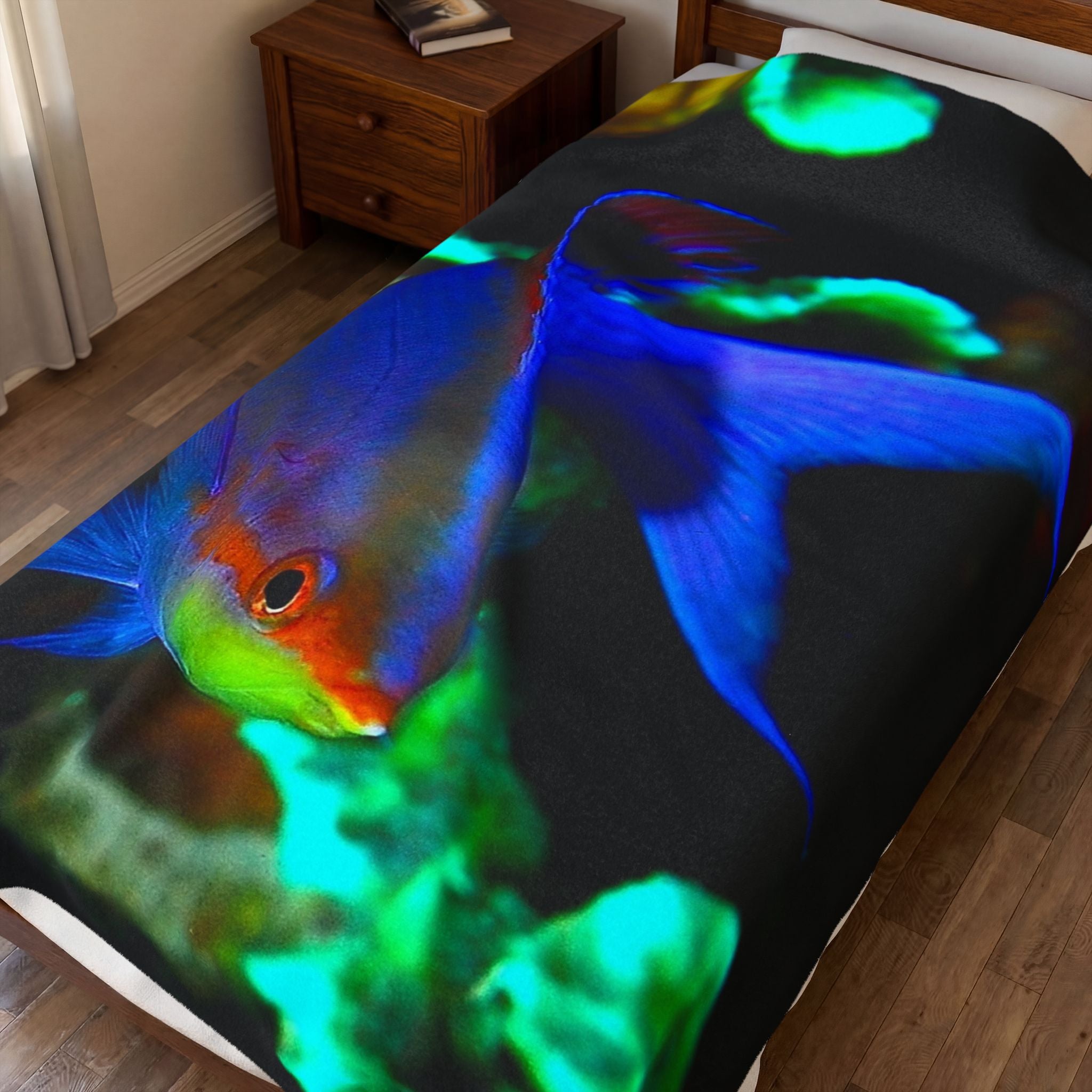 Tropical Fish Velveteen Plush Blanket — Vibrant Aquarium Throw for Ocean Lovers