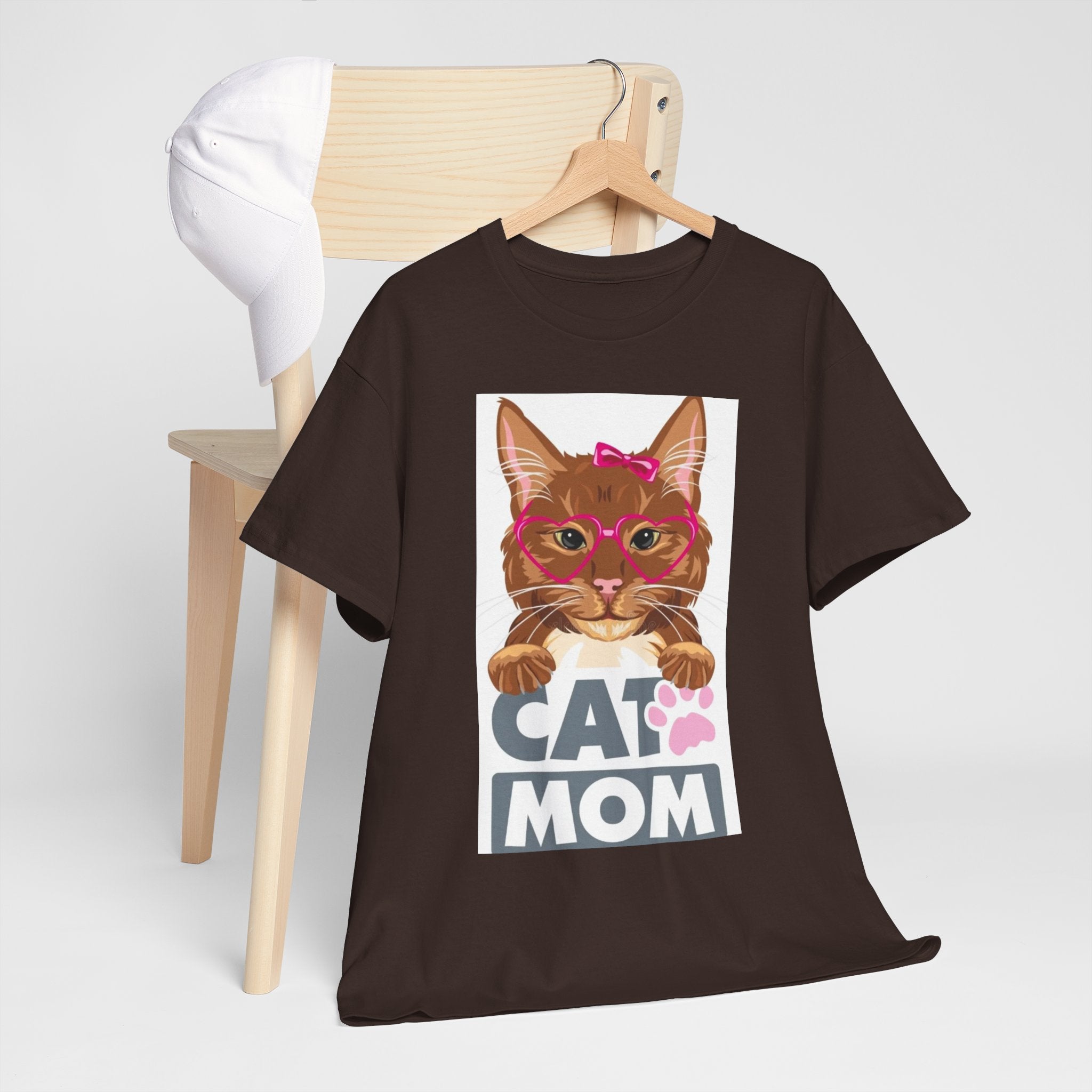Cat Mom T-Shirt — Cute Cat Face Graphic Tee with "CAT MOM" Paw Print