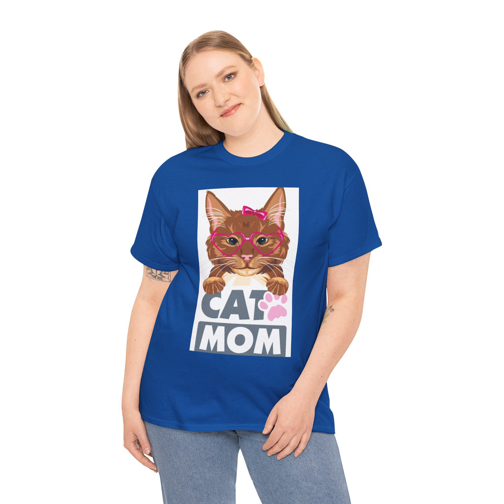 Cat Mom T-Shirt — Cute Cat Face Graphic Tee with "CAT MOM" Paw Print