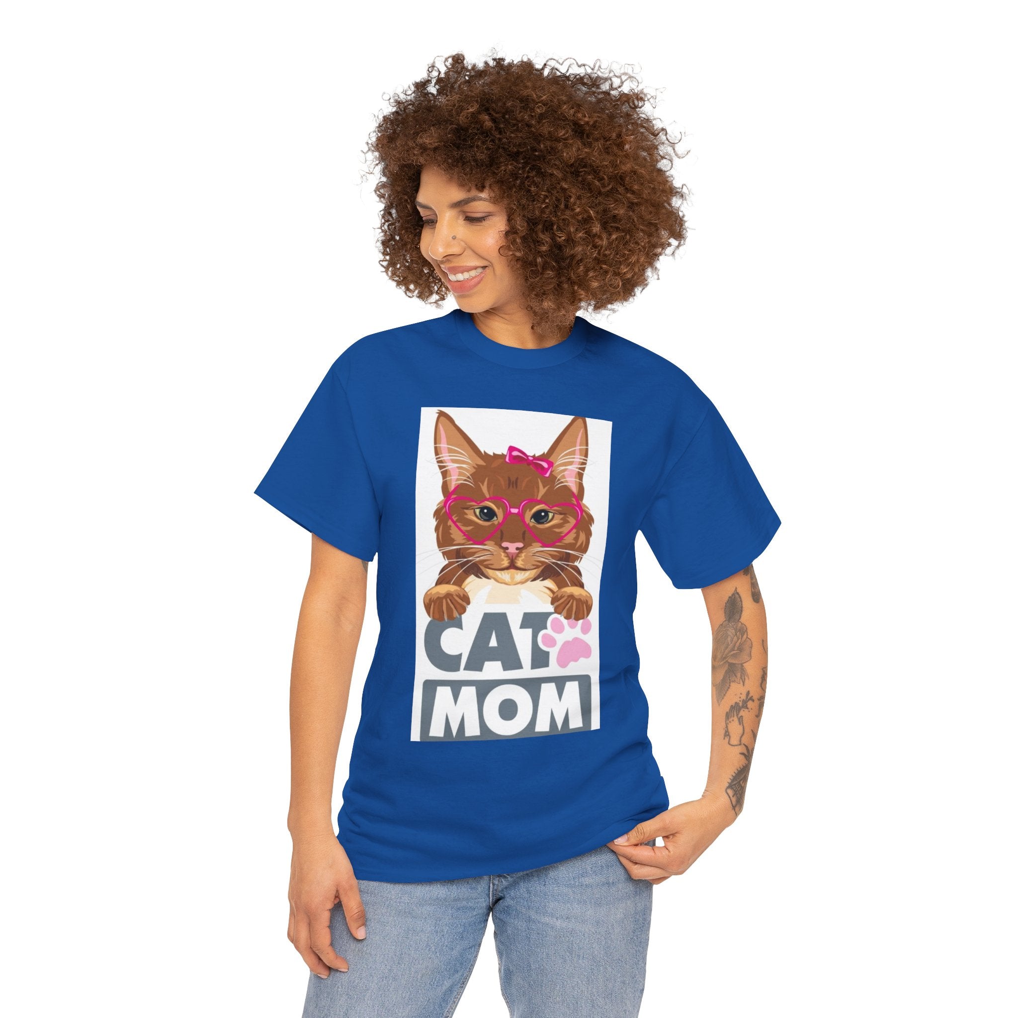 Cat Mom T-Shirt — Cute Cat Face Graphic Tee with "CAT MOM" Paw Print