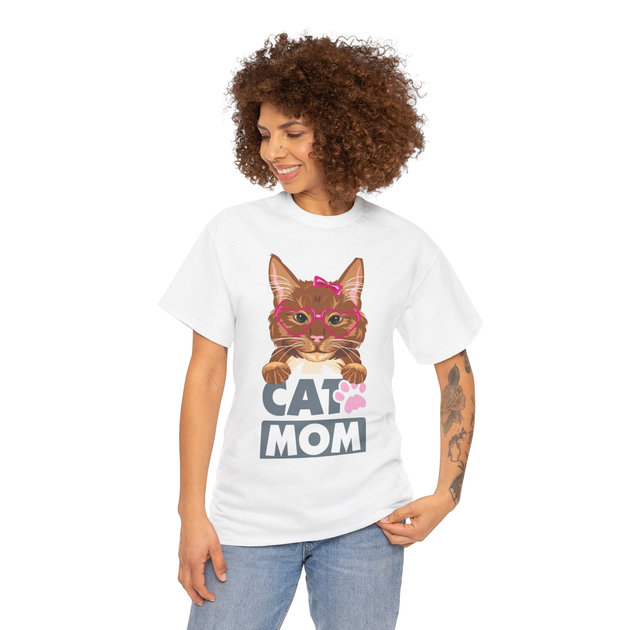 Cat Mom T-Shirt — Cute Cat Face Graphic Tee with "CAT MOM" Paw Print