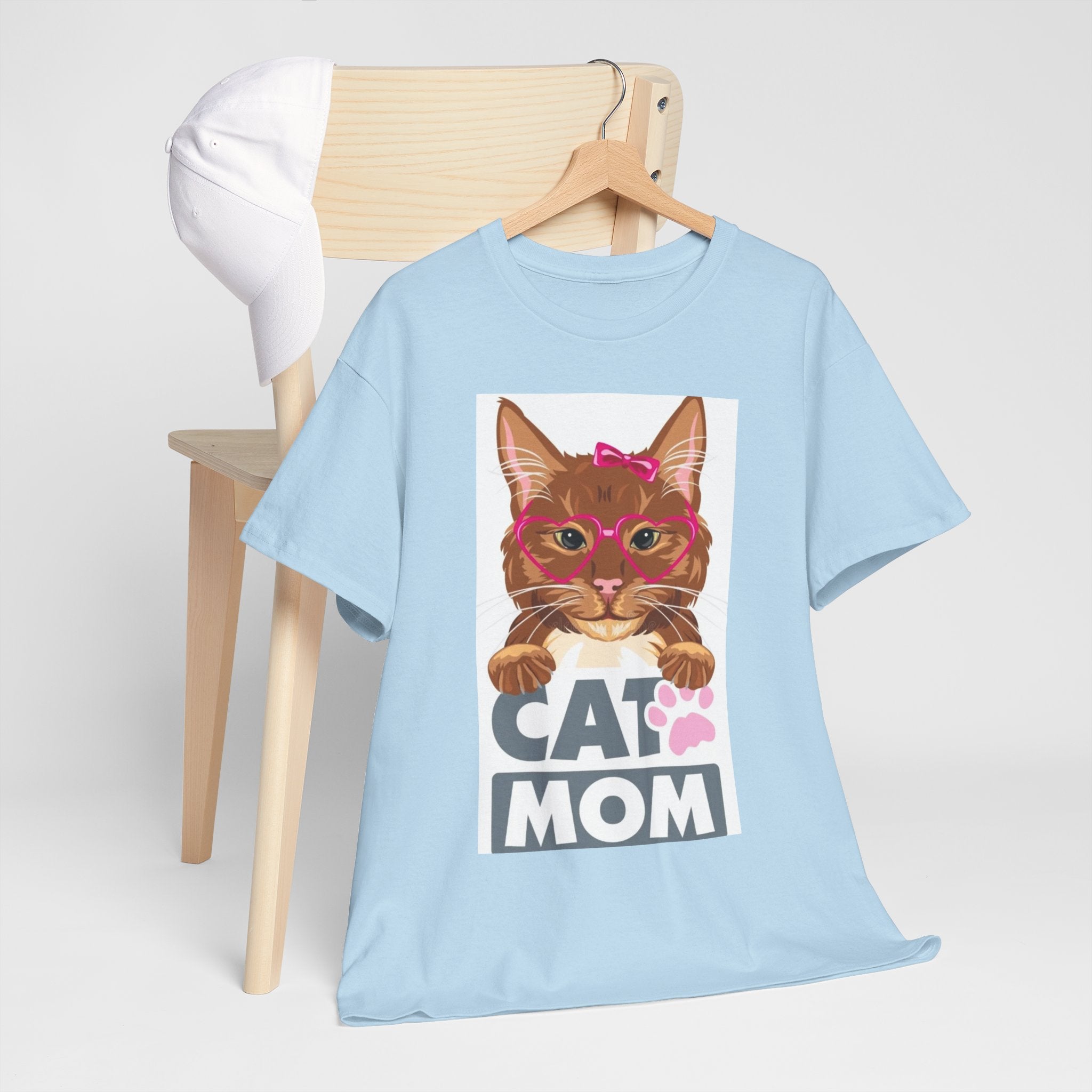 Cat Mom T-Shirt — Cute Cat Face Graphic Tee with "CAT MOM" Paw Print