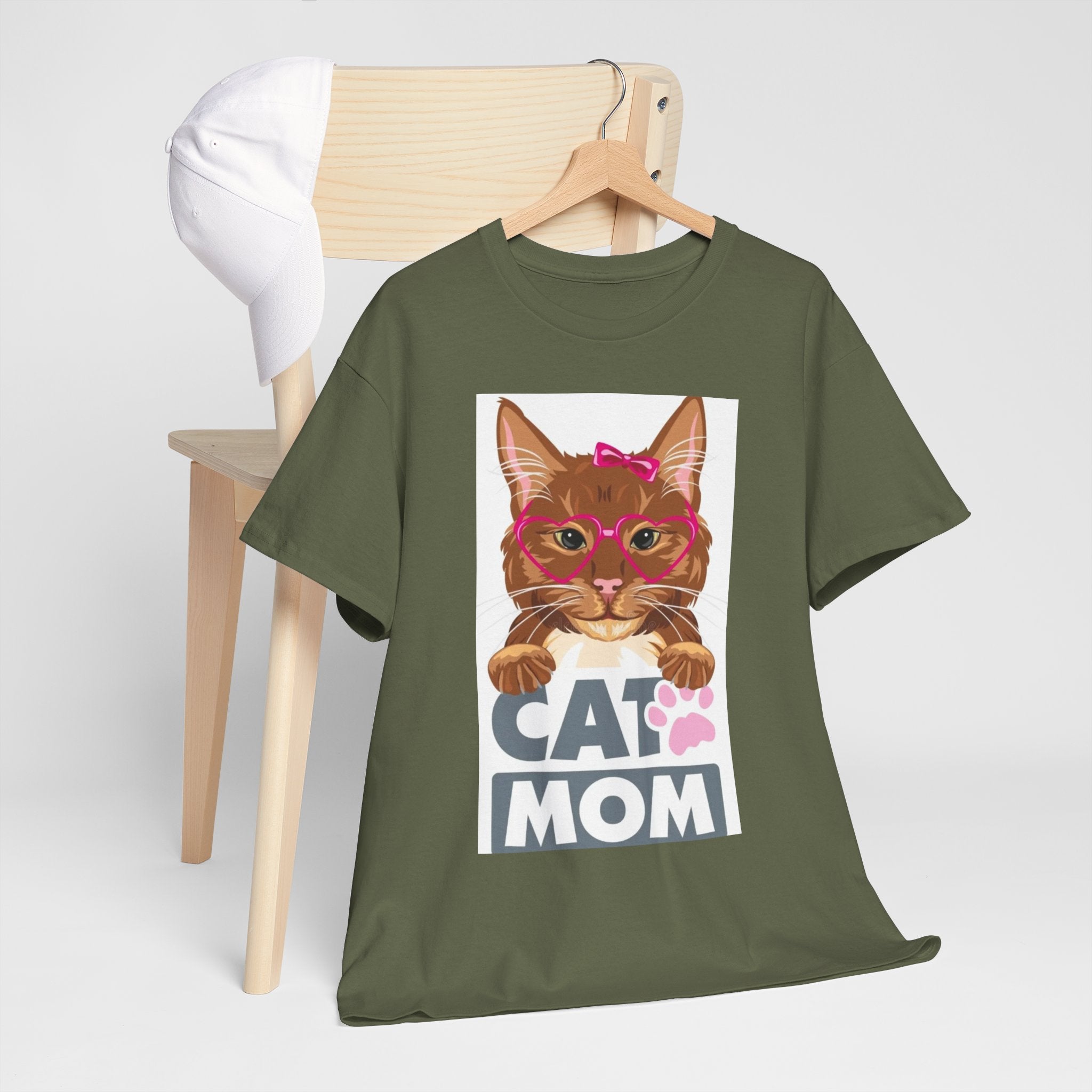Cat Mom T-Shirt — Cute Cat Face Graphic Tee with "CAT MOM" Paw Print