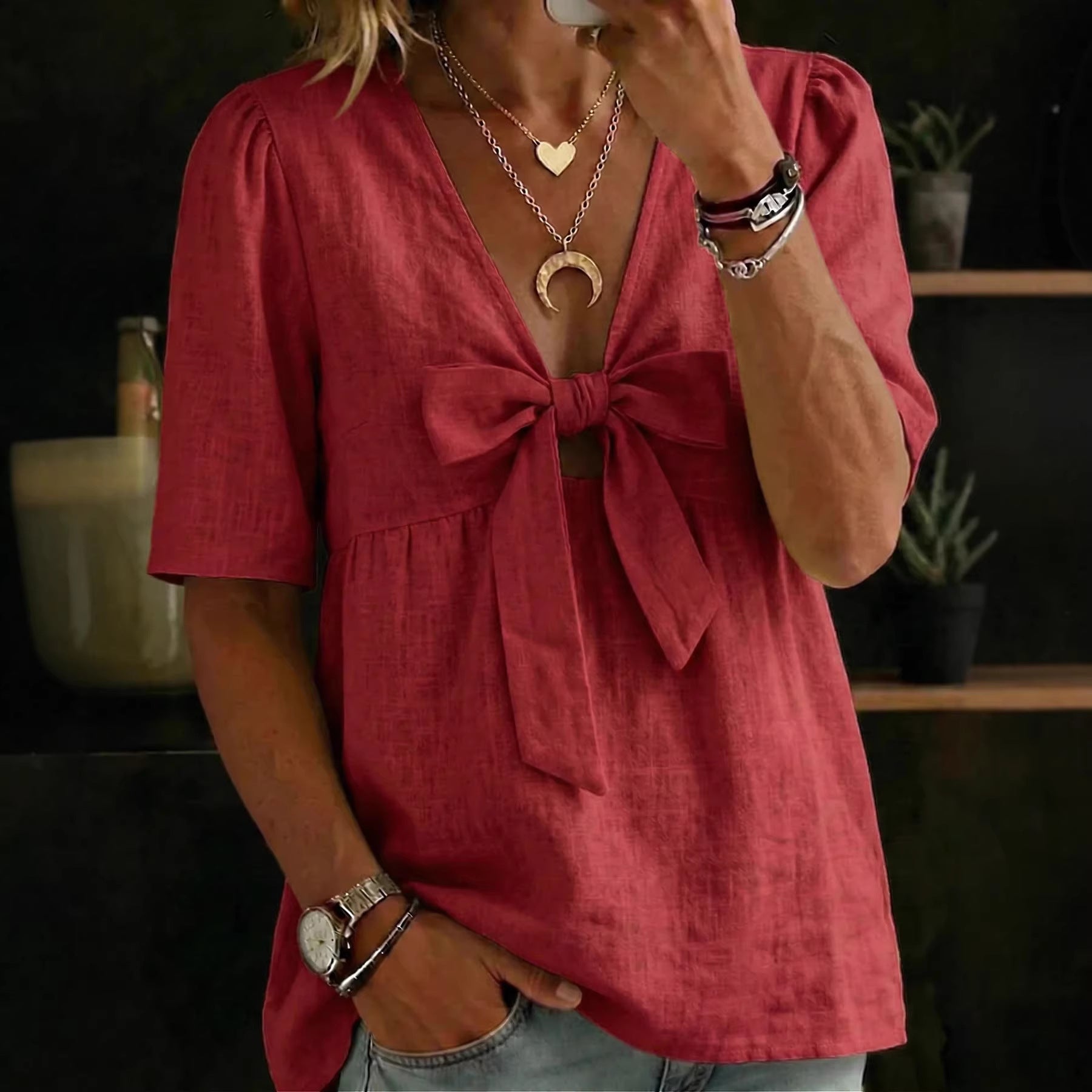 Women's Casual And Versatile V-Neck Top Shirt